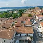 아파트 In Piazza Moniga del Garda