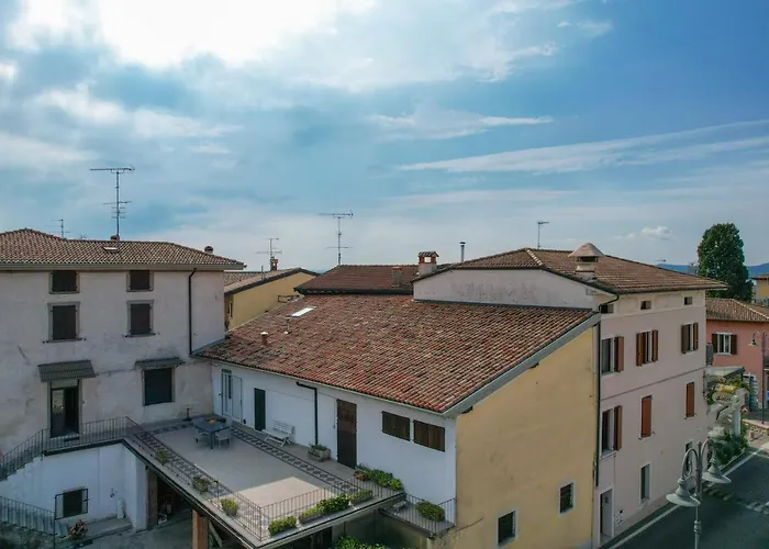 아파트 In Piazza Moniga del Garda